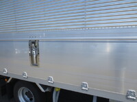 日野レンジャーアルミウイング中型（4t）[写真24]