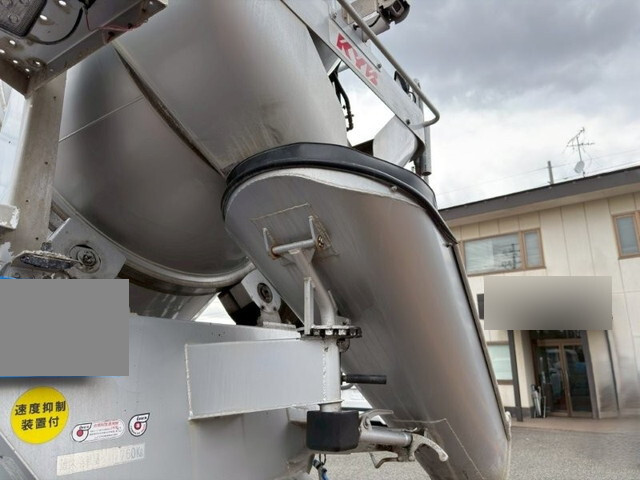 日野レンジャーミキサー車（コンクリートミキサー）増トン（6t・8t）[写真11]