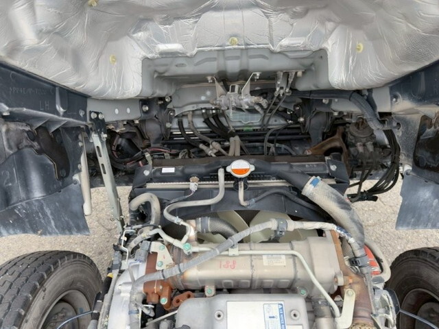 日野レンジャーミキサー車（コンクリートミキサー）増トン（6t・8t）[写真23]