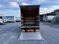 三菱ふそうキャンターアルミバン小型（2t・3t）[写真07]