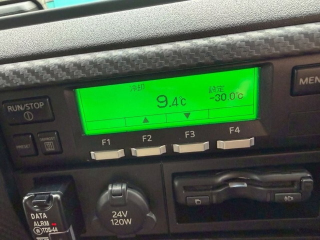 日野レンジャー冷凍車（冷蔵車）中型（4t）[写真24]