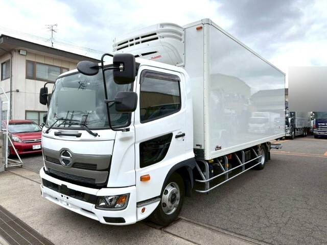 日野レンジャー冷凍車（冷蔵車）中型（4t）[写真03]