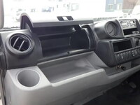 日野デュトロアルミブロック小型（2t・3t）[写真19]