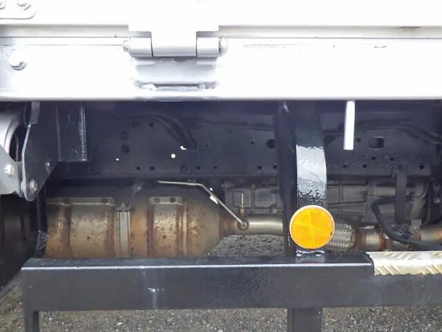 日野デュトロアルミブロック小型（2t・3t）[写真22]