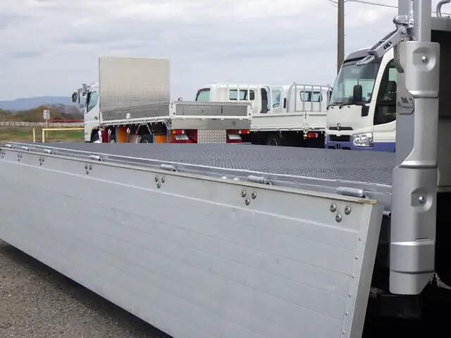 日野デュトロアルミブロック小型（2t・3t）[写真34]