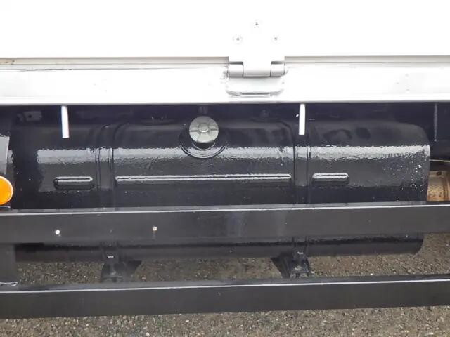 日野デュトロアルミブロック小型（2t・3t）[写真39]