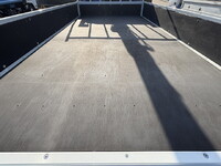 三菱ふそうキャンターセルフクレーン4段小型（2t・3t）[写真13]