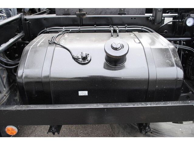 三菱ふそうスーパーグレートダンプ大型（10t）[写真16]