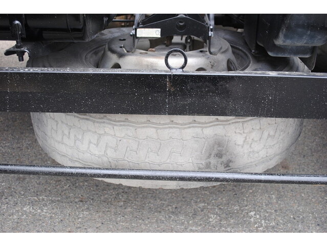 三菱ふそうスーパーグレートダンプ大型（10t）[写真22]