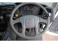 三菱ふそうスーパーグレートダンプ大型（10t）[写真33]