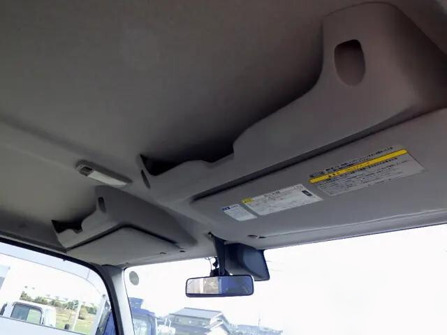 トヨタダイナクレーン3段小型（2t・3t）[写真22]