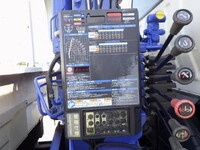 トヨタダイナクレーン3段小型（2t・3t）[写真37]