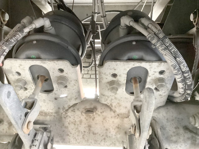 三菱ふそうスーパーグレートトレーラーヘッド（トラクターヘッド）大型（10t）[写真34]