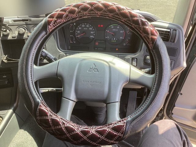 三菱ふそうスーパーグレートトレーラーヘッド（トラクターヘッド）大型（10t）[写真36]