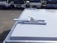 いすゞフォワードアルミブロック中型（4t）[写真10]