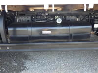 三菱ふそうキャンター平ボディ小型（2t・3t）[写真34]