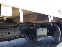 三菱ふそうキャンター平ボディ小型（2t・3t）[写真37]