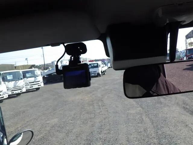 トヨタトヨエース平ボディ小型（2t・3t）[写真13]