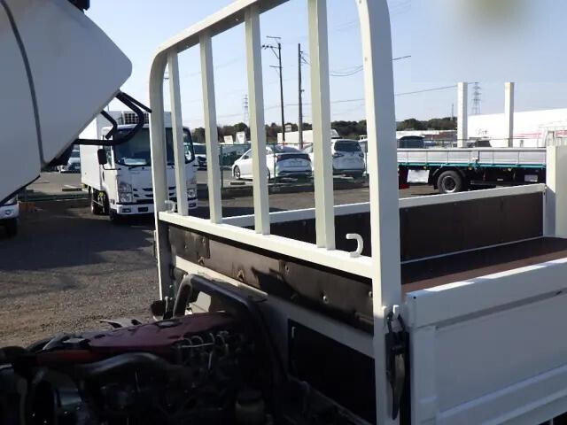 トヨタトヨエース平ボディ小型（2t・3t）[写真30]