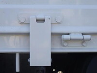 トヨタトヨエース平ボディ小型（2t・3t）[写真32]