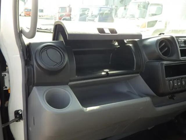 トヨタトヨエース平ボディ小型（2t・3t）[写真35]