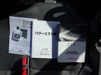 トヨタトヨエース平ボディ小型（2t・3t）[写真38]