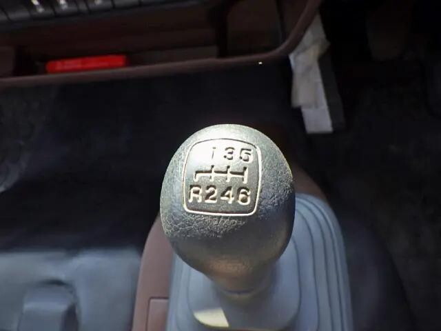 日野レンジャークレーン4段中型（4t）[写真17]