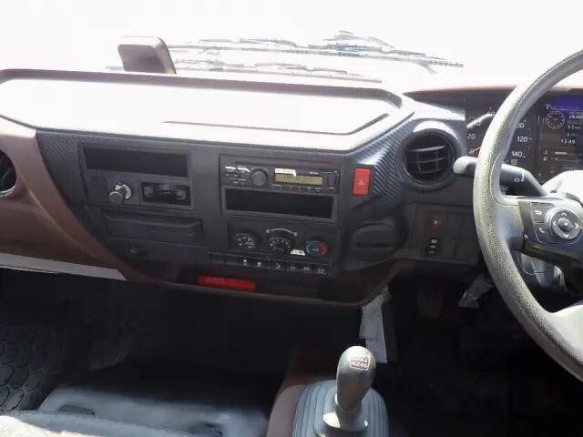 日野レンジャークレーン4段中型（4t）[写真18]