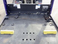 いすゞエルフセーフティローダー小型（2t・3t）[写真11]