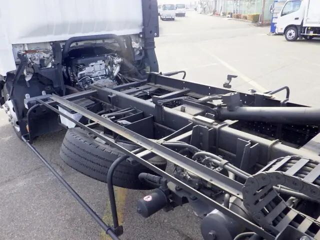 いすゞエルフセーフティローダー小型（2t・3t）[写真11]