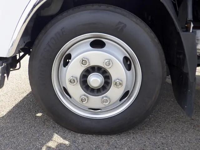 いすゞエルフセーフティローダー小型（2t・3t）[写真19]