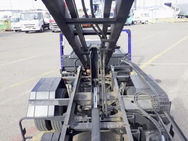 いすゞエルフセーフティローダー小型（2t・3t）[写真30]