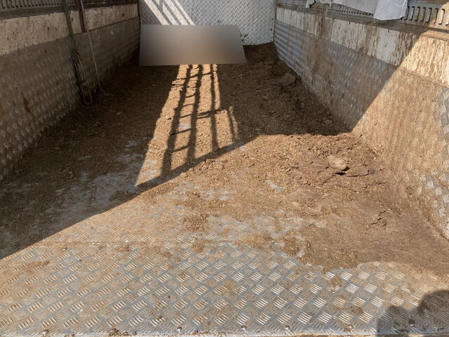 三菱ふそうキャンター家畜運搬車小型（2t・3t）[写真14]