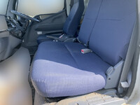 三菱ふそうキャンター家畜運搬車小型（2t・3t）[写真28]