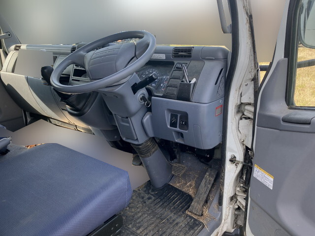 三菱ふそうキャンター家畜運搬車小型（2t・3t）[写真30]