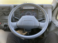 三菱ふそうキャンター家畜運搬車小型（2t・3t）[写真33]