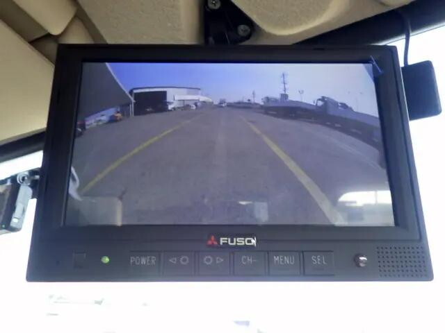 三菱ふそうキャンターダブルキャブ（Wキャブ）小型（2t・3t）[写真16]