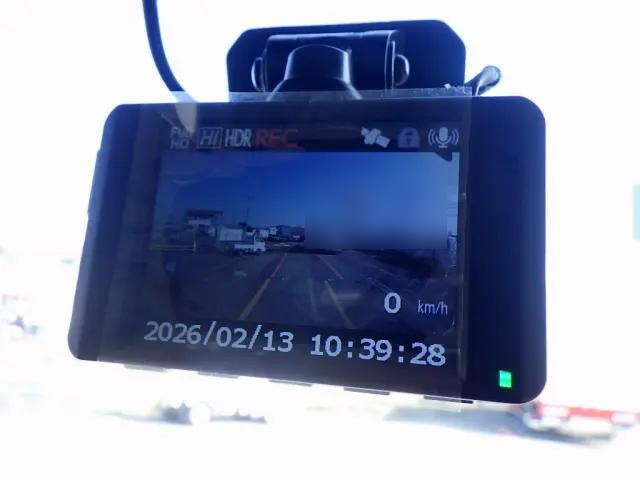 三菱ふそうキャンターダブルキャブ（Wキャブ）小型（2t・3t）[写真17]