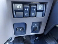 三菱ふそうキャンターダブルキャブ（Wキャブ）小型（2t・3t）[写真22]