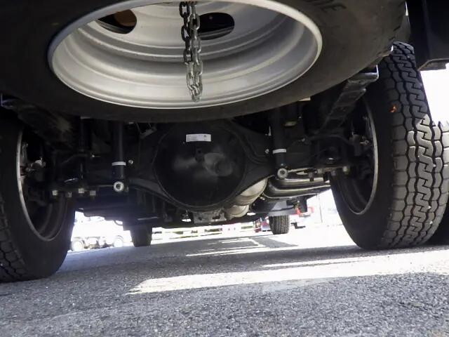 三菱ふそうキャンターダブルキャブ（Wキャブ）小型（2t・3t）[写真23]