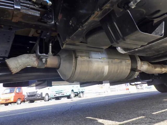 三菱ふそうキャンターダブルキャブ（Wキャブ）小型（2t・3t）[写真24]