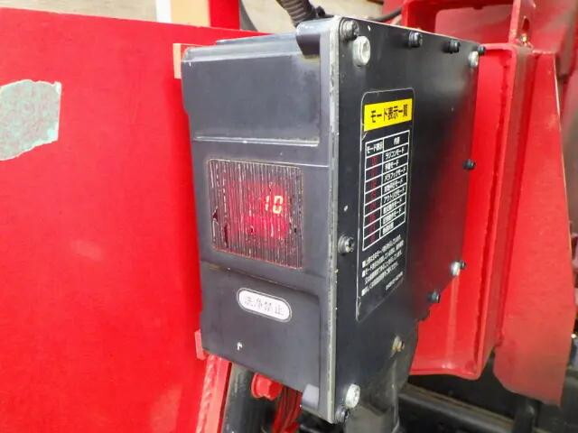 いすゞフォワードクレーン4段中型（4t）[写真33]