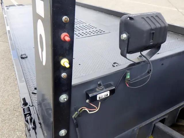 三菱ふそうキャンターセーフティローダー小型（2t・3t）[写真12]