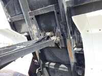 いすゞフォワードダンプ中型（4t）[写真15]