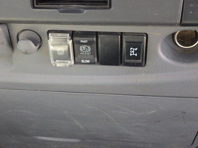 いすゞフォワードダンプ中型（4t）[写真26]