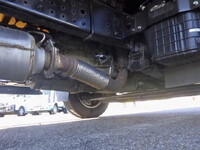 三菱ふそうキャンター平ボディ小型（2t・3t）[写真21]