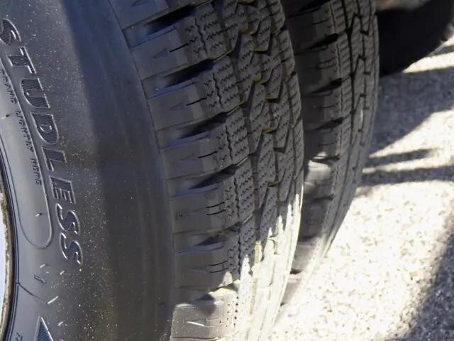 三菱ふそうキャンター平ボディ小型（2t・3t）[写真25]