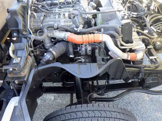 三菱ふそうキャンター平ボディ小型（2t・3t）[写真31]