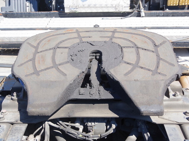 日野プロフィアトレーラーヘッド（トラクターヘッド）大型（10t）[写真05]