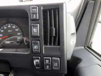 いすゞエルフパネルバン小型（2t・3t）[写真16]